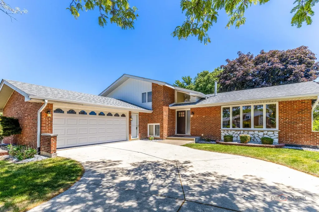 14739 Maple Avenue Orland Park IL 60462