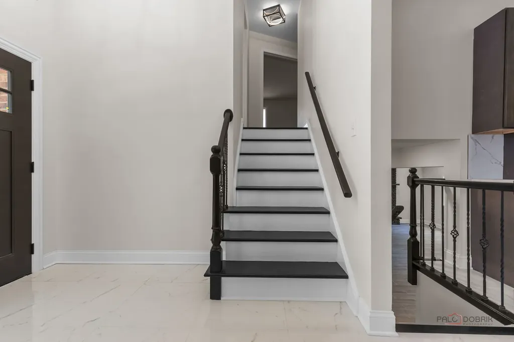 14739 Maple Avenue Orland Park IL 60462