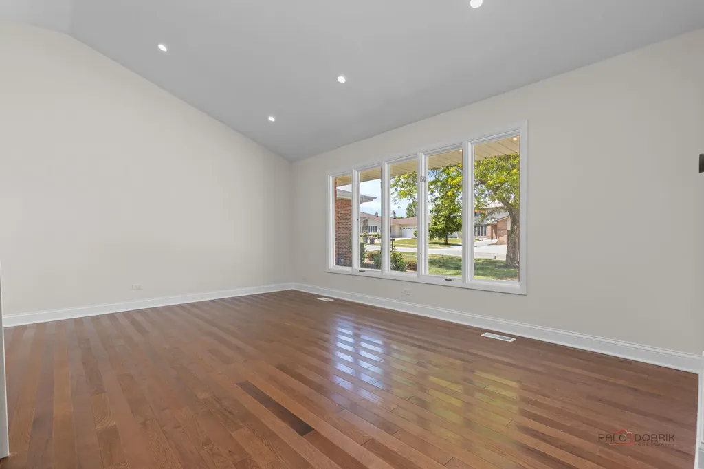 14739 Maple Avenue Orland Park IL 60462