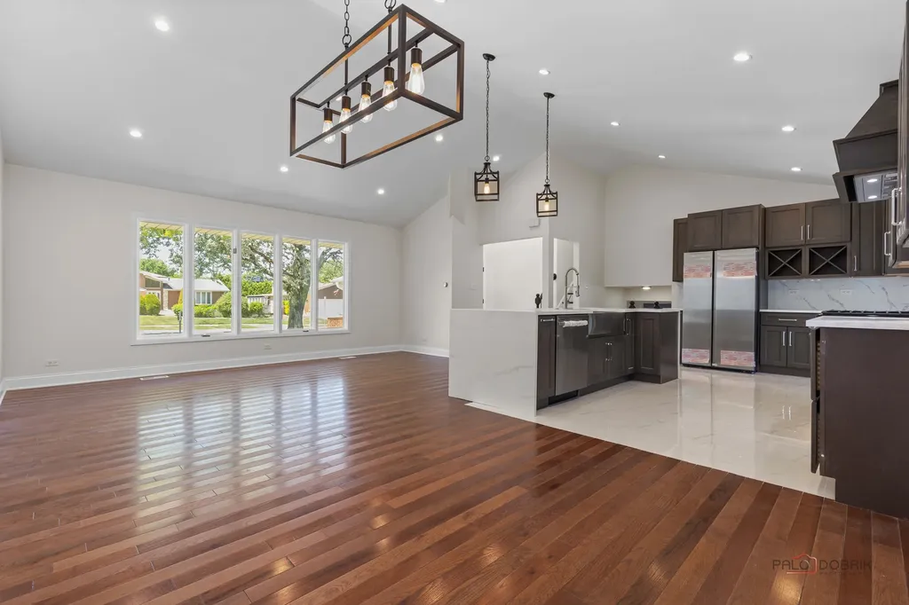 14739 Maple Avenue Orland Park IL 60462