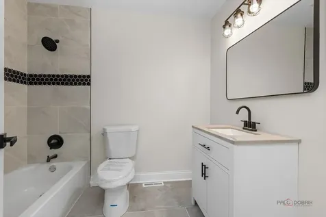 14739 Maple Avenue Orland Park IL 60462