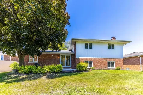 14739 Maple Avenue Orland Park IL 60462