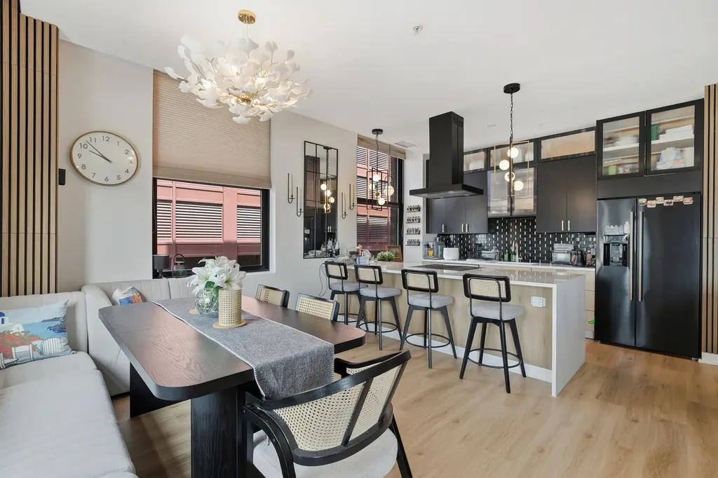 330 South Michigan Avenue Chicago IL 60604