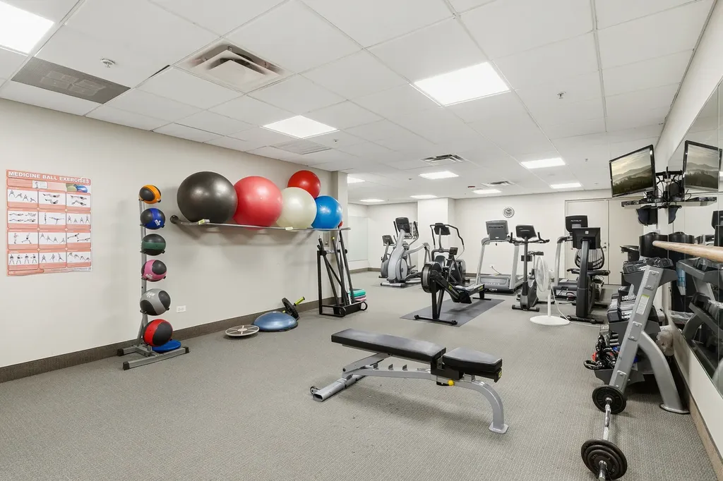 330 South Michigan Avenue Chicago IL 60604