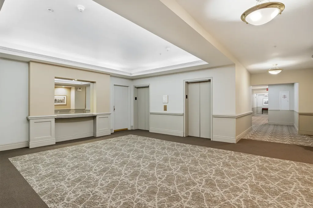 330 South Michigan Avenue Chicago IL 60604