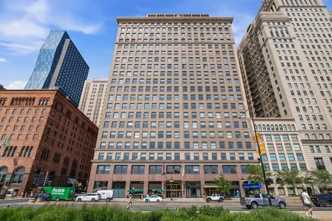 330 South Michigan Avenue Chicago IL 60604