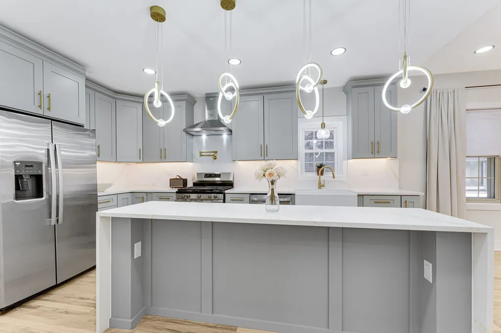5218 West 55th Street Chicago IL 60638