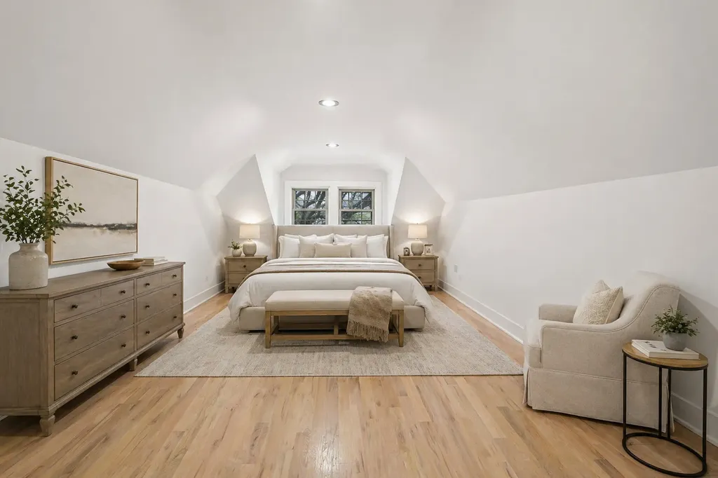 5218 West 55th Street Chicago IL 60638