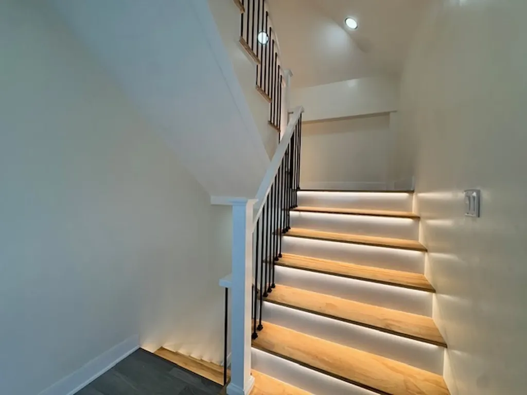 5218 West 55th Street Chicago IL 60638