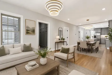 5218 West 55th Street Chicago IL 60638
