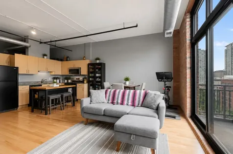 2024 South Wabash Avenue Chicago IL 60616
