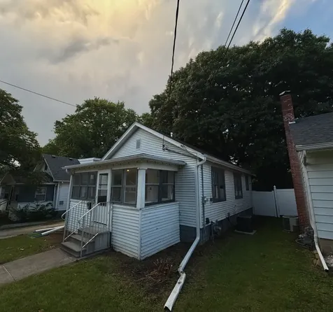 1115 Eastholme Avenue Bloomington IL 61701
