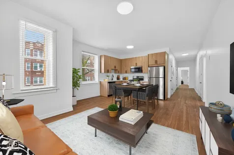 2156 West Arthur Avenue Chicago IL 60645