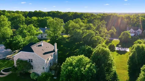 420 Chara Court Bartlett IL 60103