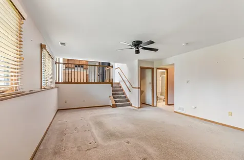 891 Young Street Lemont IL 60439