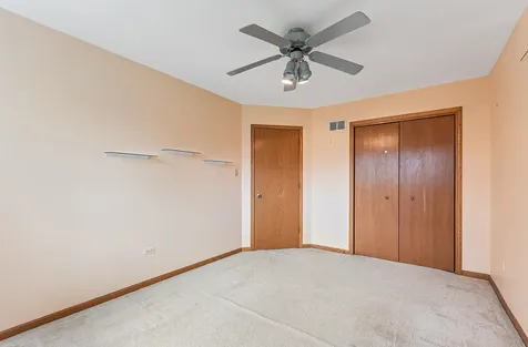 891 Young Street Lemont IL 60439