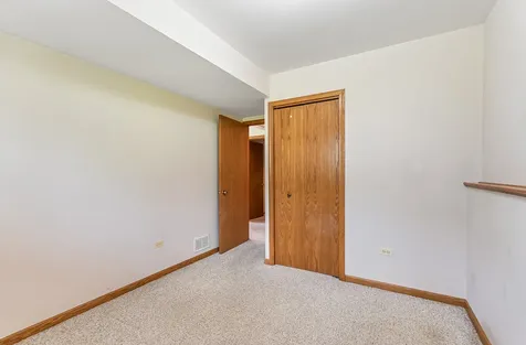 891 Young Street Lemont IL 60439