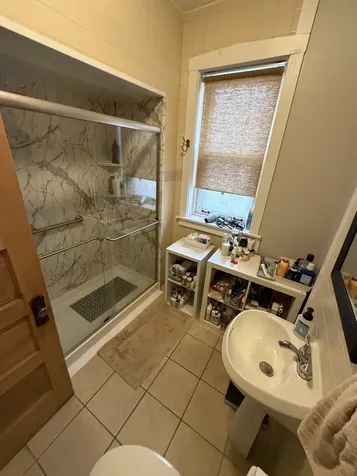 4136 West Cornelia Avenue Chicago IL 60641