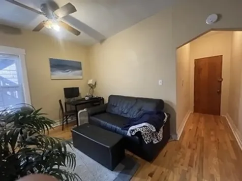 1101 West Pratt Boulevard Chicago IL 60626
