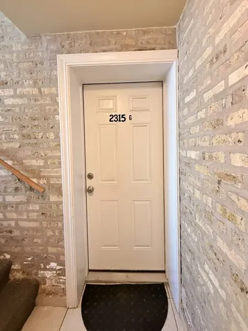 2315 West Rosemont Avenue Chicago IL 60659