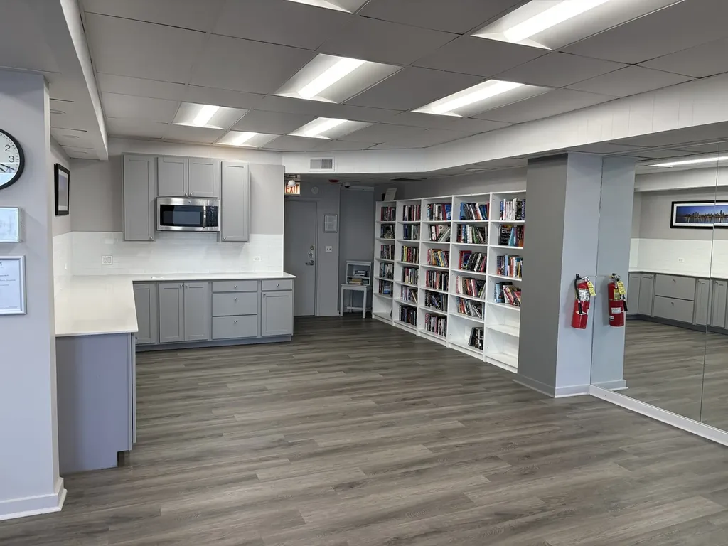 6301 North Sheridan Road Chicago IL 60660