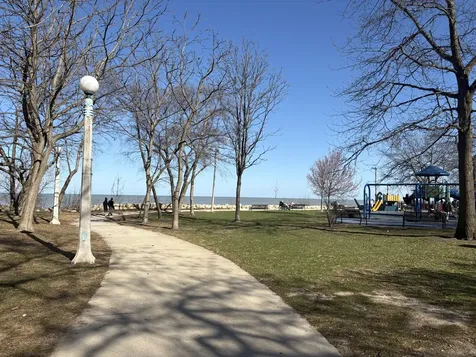 6301 North Sheridan Road Chicago IL 60660