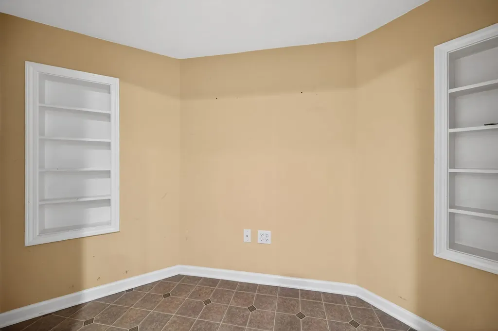 1619 Windward Court Naperville IL 60563