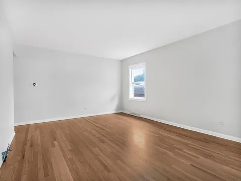 3860 North Oketo Avenue Chicago IL 60634