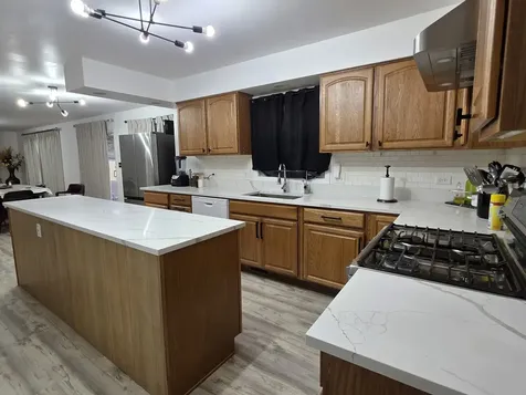 430 Gillings Drive Gurnee IL 60031