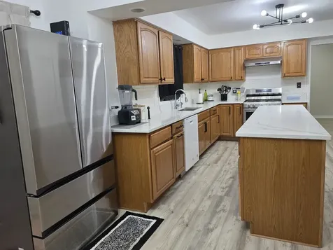 430 Gillings Drive Gurnee IL 60031