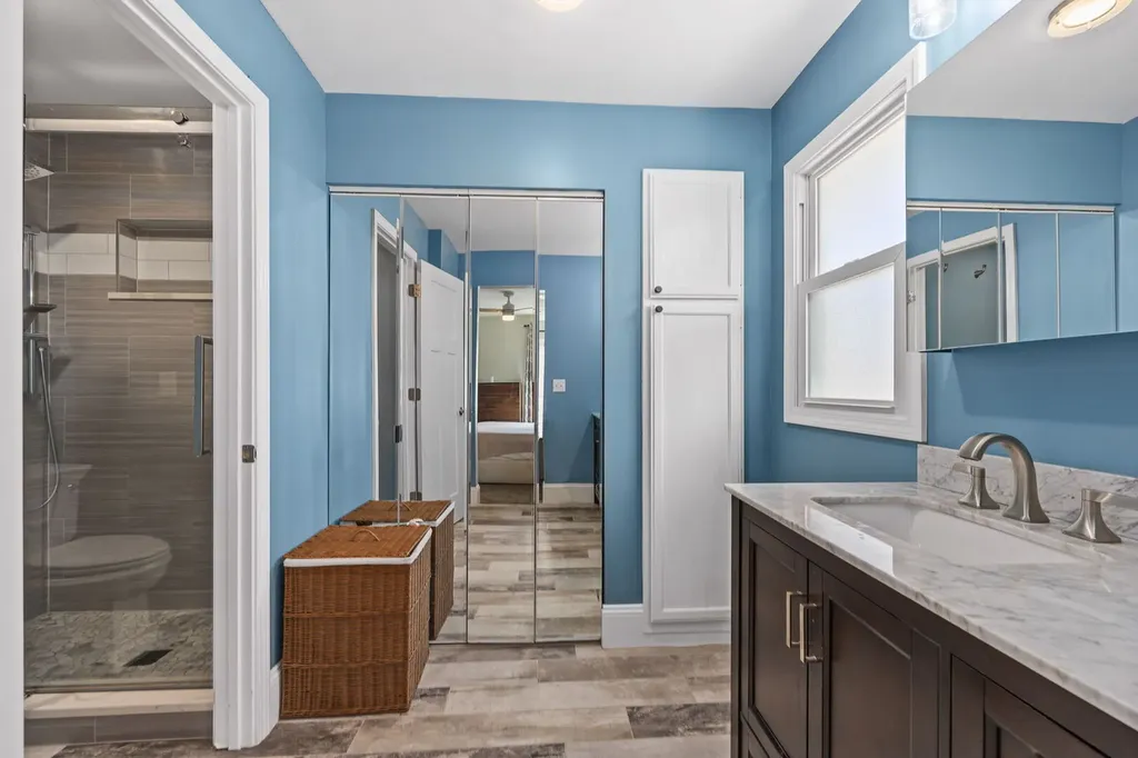 230 Plymouth Lane Bolingbrook IL 60440
