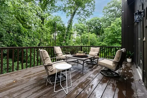 3130 Scenicwood Lane Woodridge IL 60517