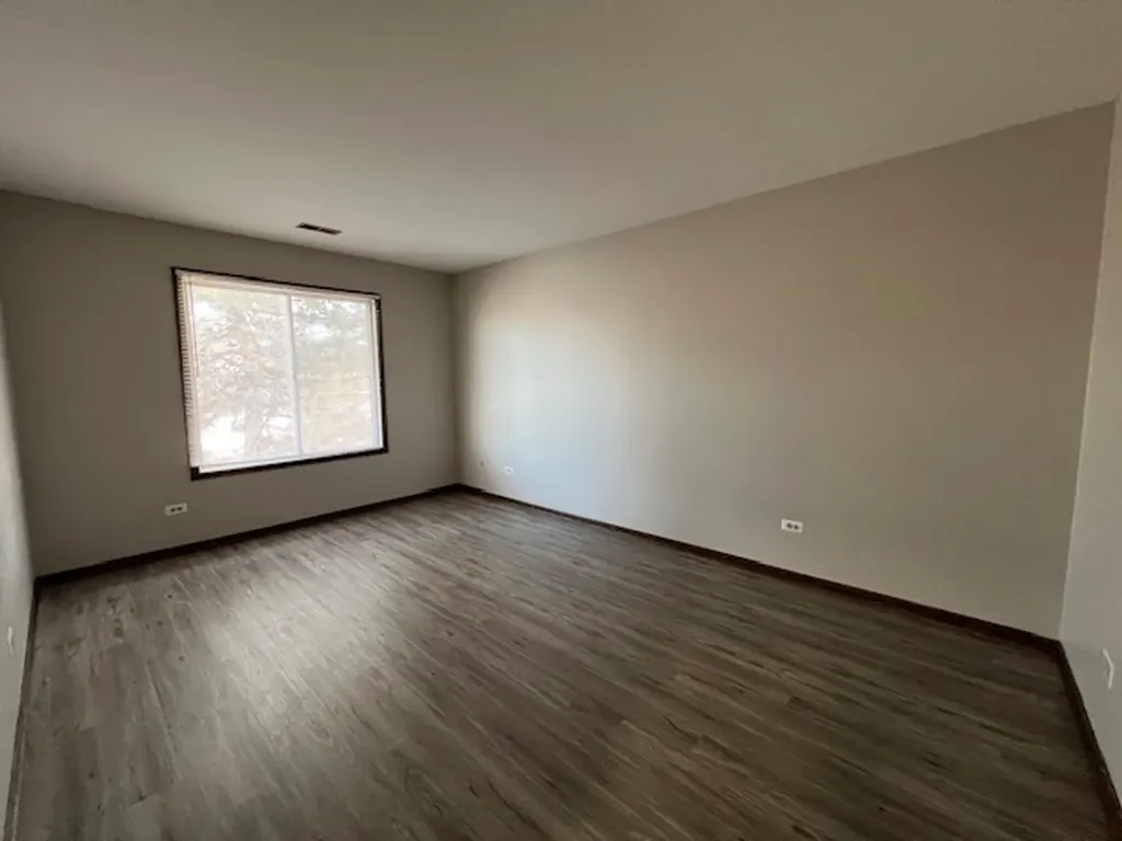 7030 Barrington Court Woodridge IL 60517