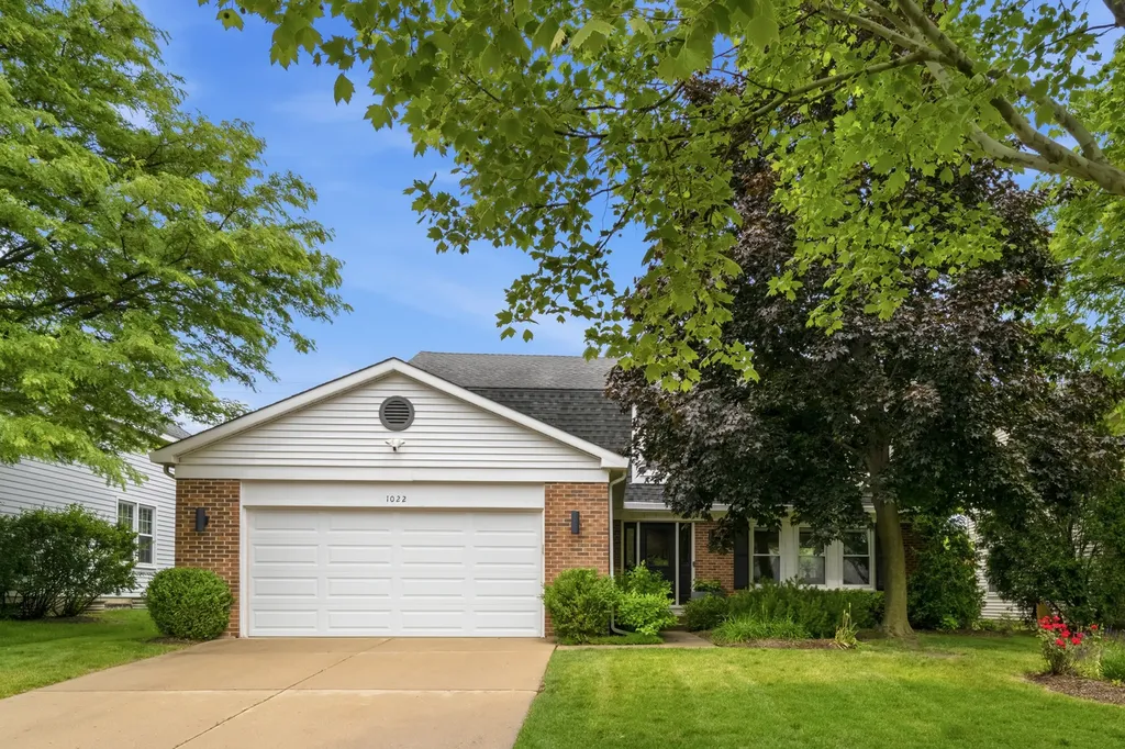 1022 Hobson Drive Buffalo Grove IL 60089