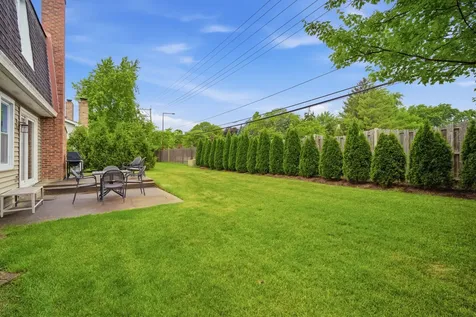 1022 Hobson Drive Buffalo Grove IL 60089