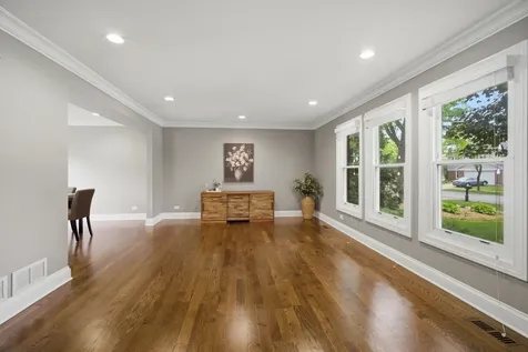 1022 Hobson Drive Buffalo Grove IL 60089