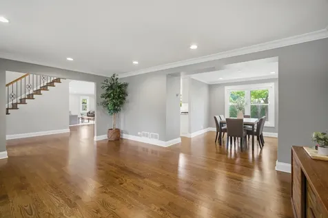 1022 Hobson Drive Buffalo Grove IL 60089