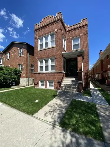 4851 North Central Avenue Chicago IL 60630
