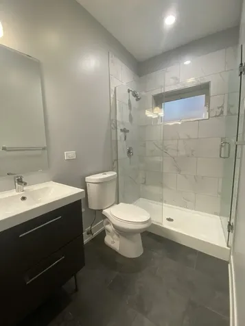4851 North Central Avenue Chicago IL 60630