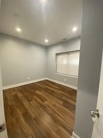 4851 North Central Avenue Chicago IL 60630