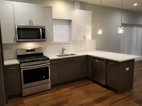 4851 North Central Avenue Chicago IL 60630