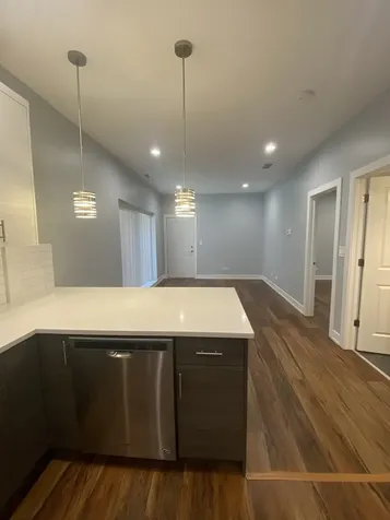 4851 North Central Avenue Chicago IL 60630