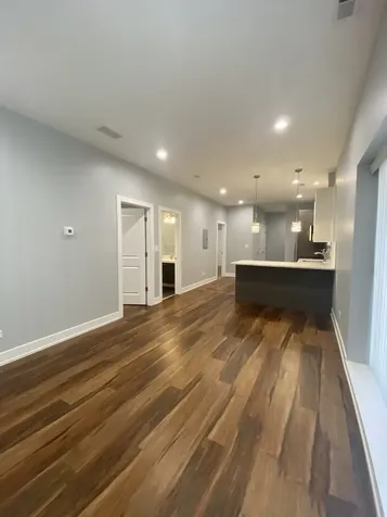 4851 North Central Avenue Chicago IL 60630