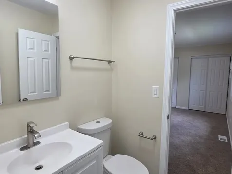 70 North Idlewild Avenue Mundelein IL 60060