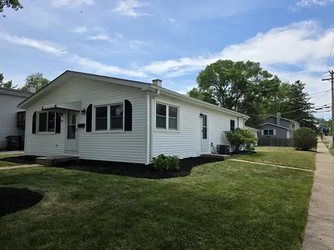 70 North Idlewild Avenue Mundelein IL 60060