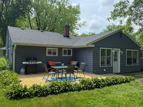 415 Parkside Drive Sycamore IL 60178