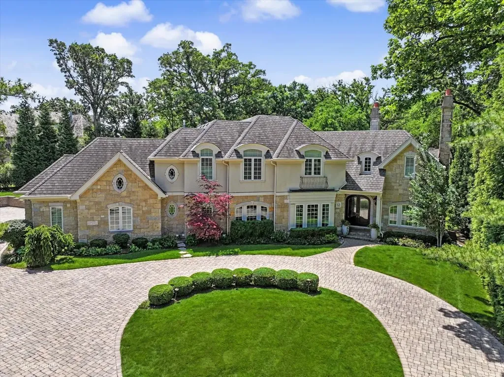 12 Carlisle Drive Oak Brook IL 60523