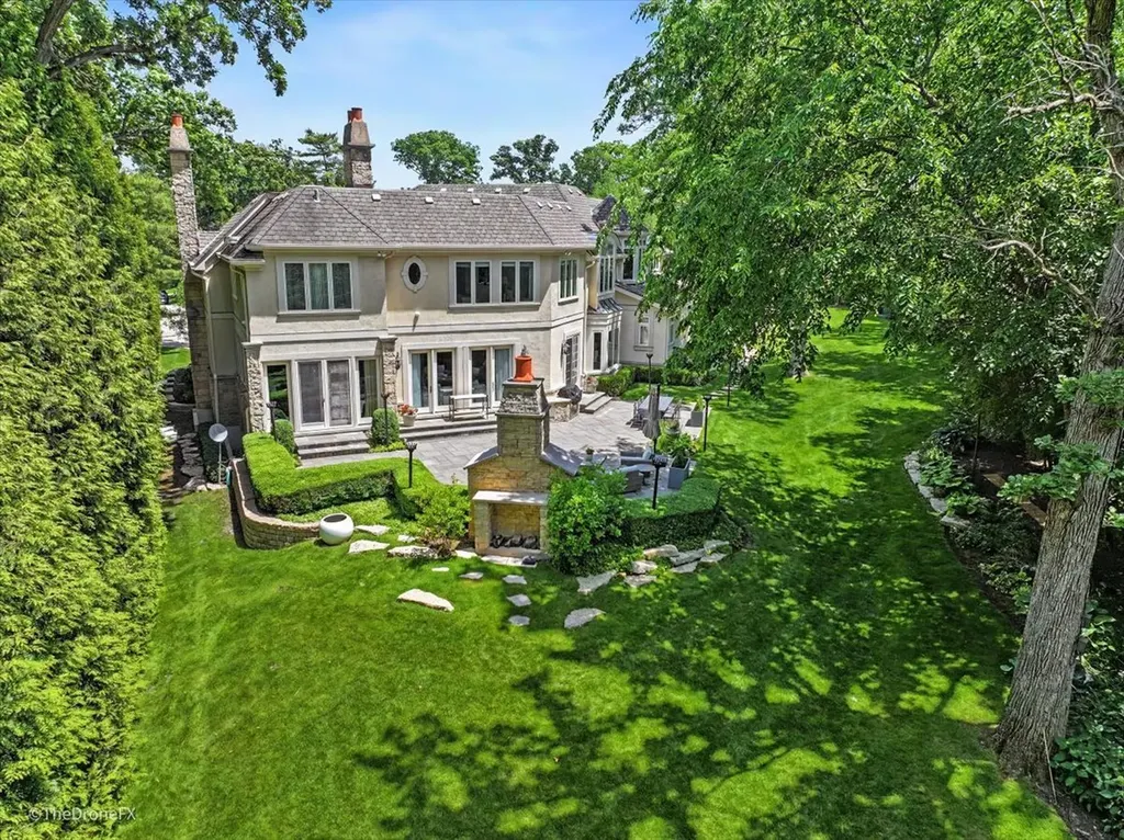 12 Carlisle Drive Oak Brook IL 60523