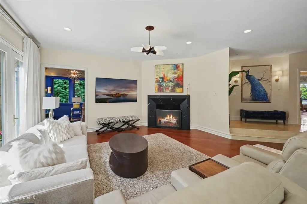 12 Carlisle Drive Oak Brook IL 60523