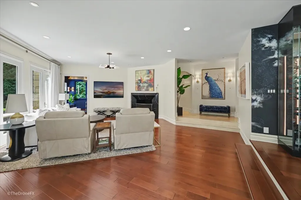12 Carlisle Drive Oak Brook IL 60523
